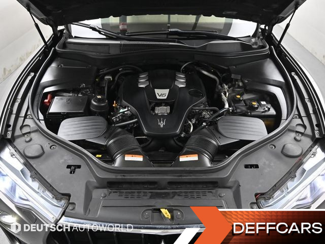 Maserati LEVANTE 3.0 AWD Sport купить на сайте DeffCars