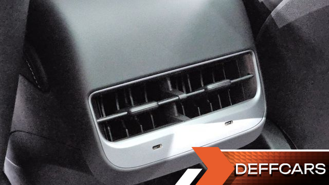 Tesla MODEL Y Long Range AWD купить на сайте DeffCars