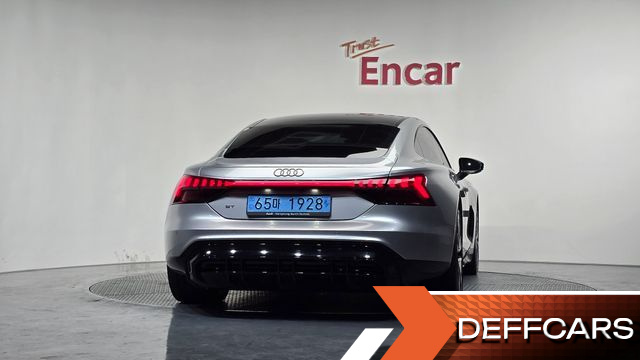 Audi E-TRON GT GT quattro Premium купить на сайте DeffCars