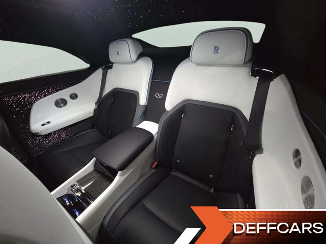 Rolls-Royce SPECTRE Coupe Black Badge купить на сайте DeffCars