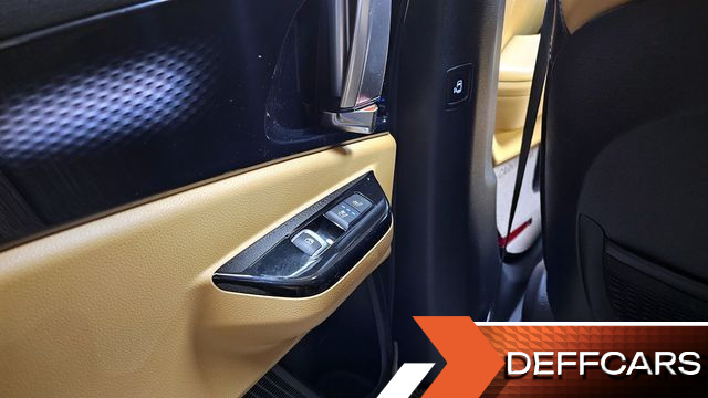 Kia CARNIVAL 7-Seater Signature купить на сайте DeffCars