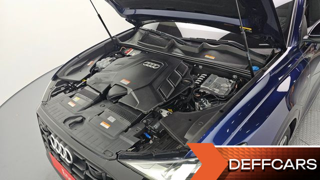 Audi Q8 55 TFSI Quattro Premium купить на сайте DeffCars