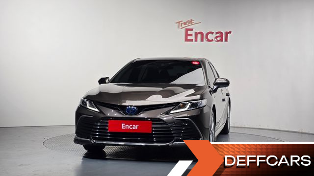 Toyota CAMRY 2.5 LE Hybrid купить на сайте DeffCars