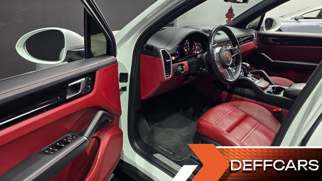 Porsche CAYENNE 3.0 купить на сайте DeffCars
