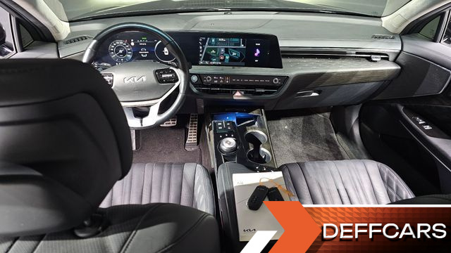 Kia K8 2.5 Gasoline 2WD Signature купить на сайте DeffCars