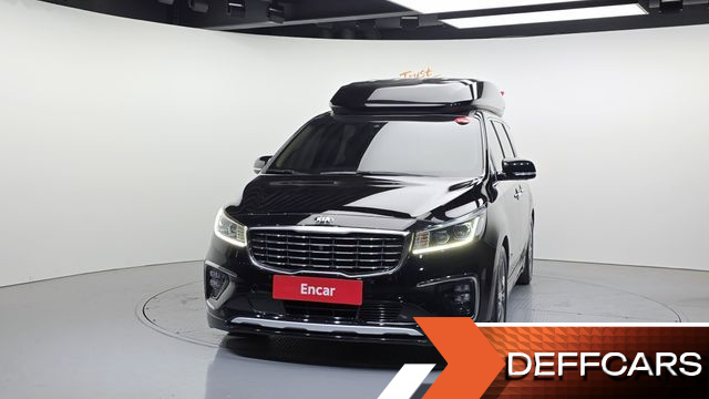 Kia CARNIVAL Gasoline 9-Seater Hi-Limousine Noblesse Special купить на сайте DeffCars