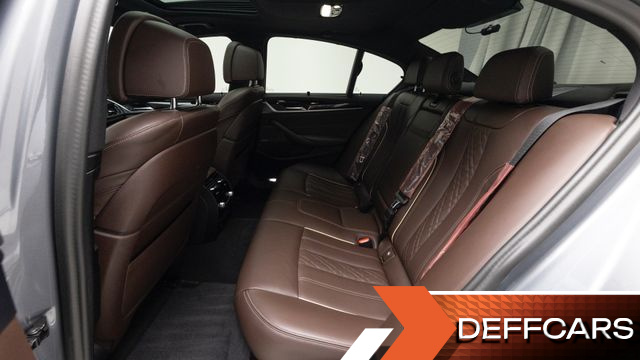 BMW 5-SERIES 530i xDrive M Sport Package купить на сайте DeffCars
