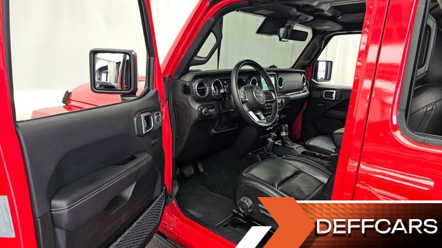 Jeep WRANGLER 2.0 Overland 4Door купить на сайте DeffCars