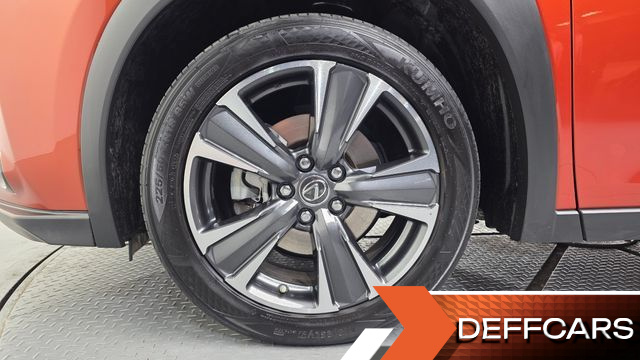 Lexus UX 2.0 AWD купить на сайте DeffCars