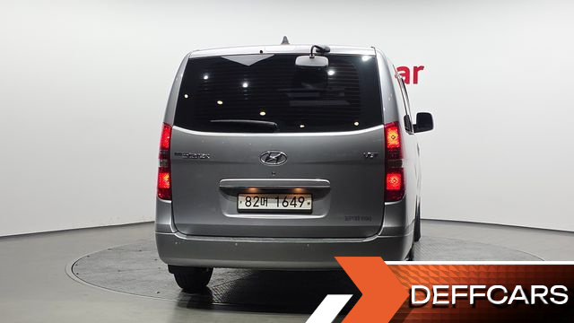 Hyundai STAREX Van 5-Seater Smart купить на сайте DeffCars