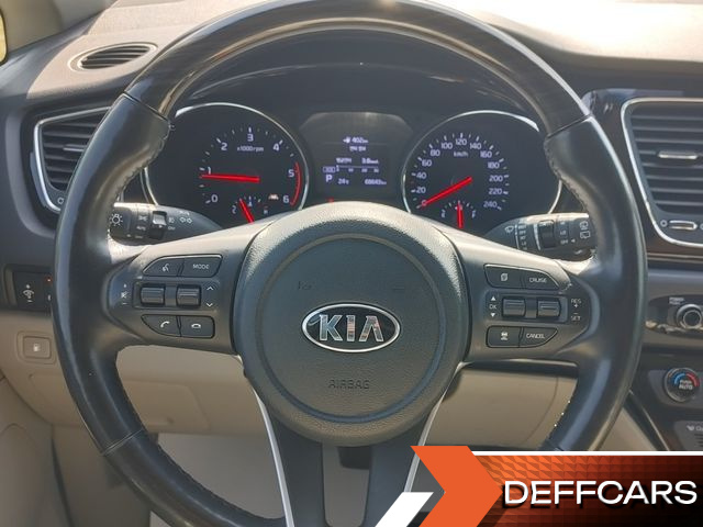 Kia CARNIVAL 9-Seater Noblesse Special купить на сайте DeffCars