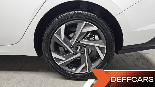 Hyundai AVANTE 1.6 Inspiration купить на сайте DeffCars