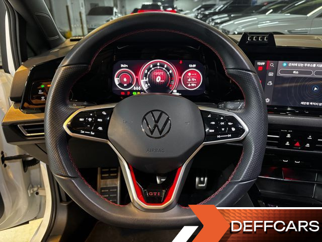 Volkswagen GOLF 2.0 GTI купить на сайте DeffCars