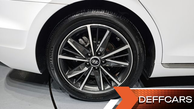 Hyundai GRANDEUR 3.0 LPi Premium купить на сайте DeffCars