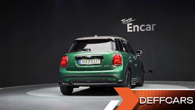 Mini COOPER 5-Door Piccadilly Edition 3rd купить на сайте DeffCars