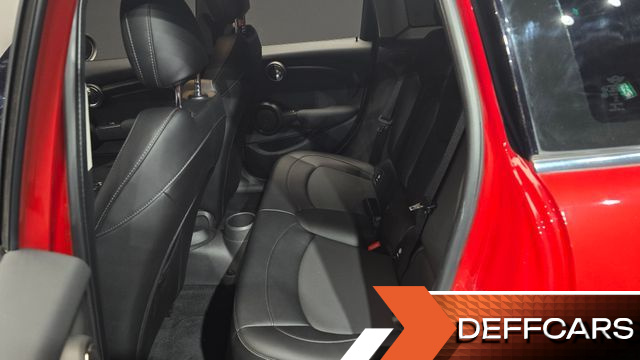 Mini COOPER 5Door Standard 3rd купить на сайте DeffCars