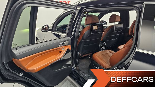 BMW X7 xDrive 40i M Sport 6STR купить на сайте DeffCars