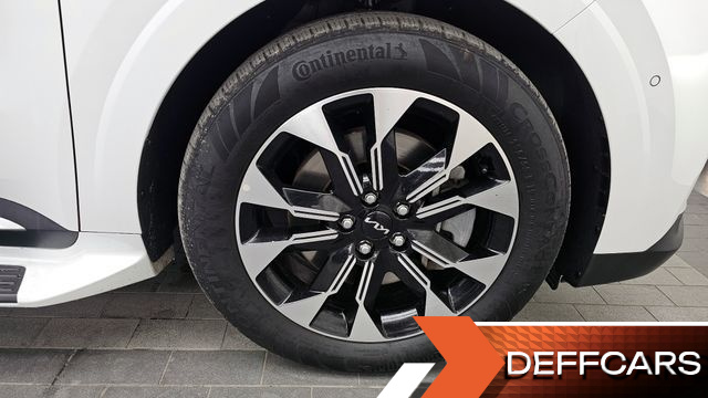 Kia CARNIVAL Gasoline 9-Seater Signature купить на сайте DeffCars