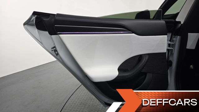 Tesla MODEL S Plaid купить на сайте DeffCars
