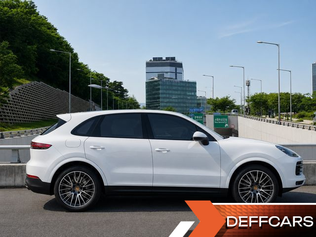 Porsche CAYENNE 3.0 PLATINUM EDITION купить на сайте DeffCars