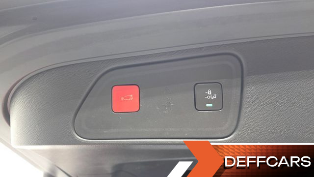 Peugeot 3008 1.5 BlueHDi GT Line купить на сайте DeffCars