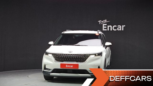 Kia CARNIVAL 9-Seater Prestige купить на сайте DeffCars