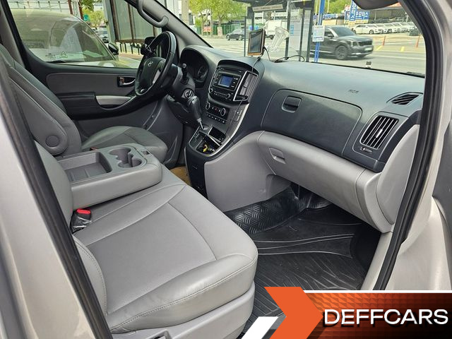 Hyundai STAREX Van 3-Seater Smart купить на сайте DeffCars