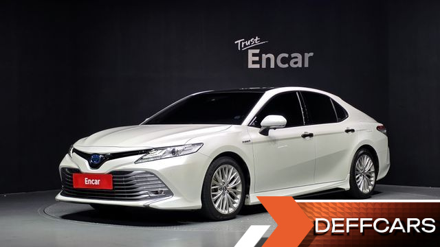 Toyota CAMRY 2.5 XLE Hybrid купить на сайте DeffCars