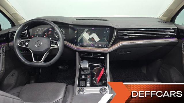 Volkswagen TOUAREG 3.0 TDI Prestige купить на сайте DeffCars