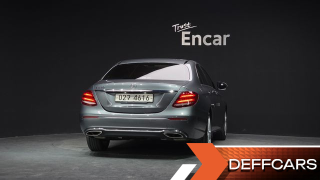 Mercedes E-CLASS E200 Avantgarde купить на сайте DeffCars