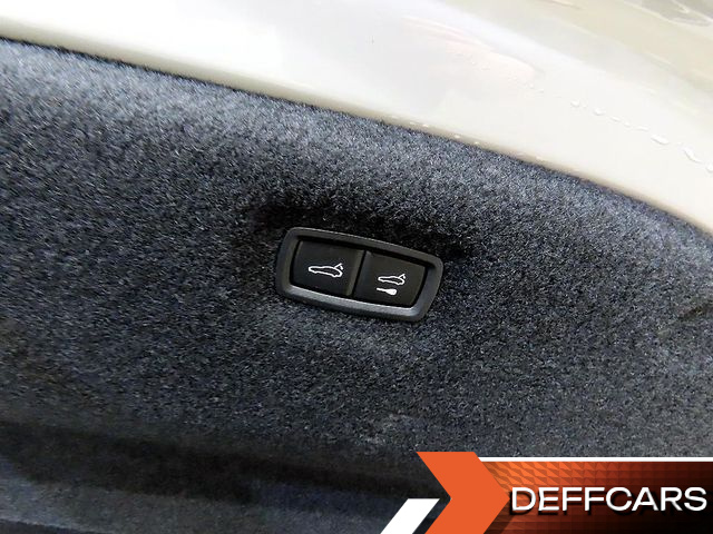 Porsche TAYCAN Turbo купить на сайте DeffCars