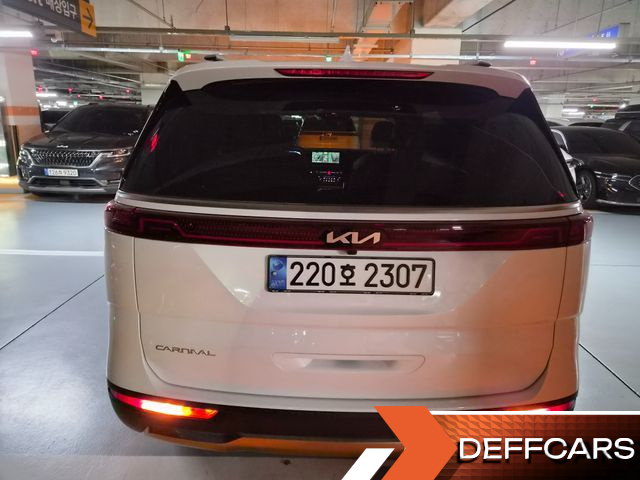 Kia CARNIVAL Gasoline 9-Seater Signature купить на сайте DeffCars