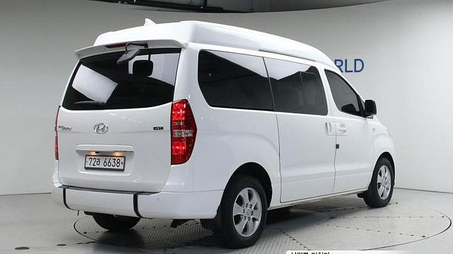 Hyundai STAREX Wheel Chair lift купить на сайте DeffCars
