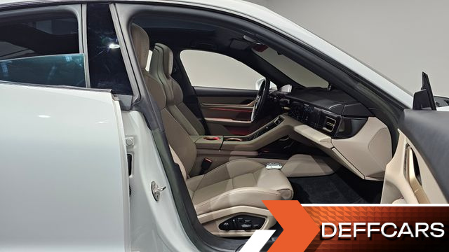 Porsche TAYCAN Base купить на сайте DeffCars