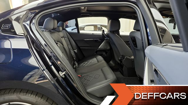 BMW 5-SERIES 530i xDrive M Sport купить на сайте DeffCars