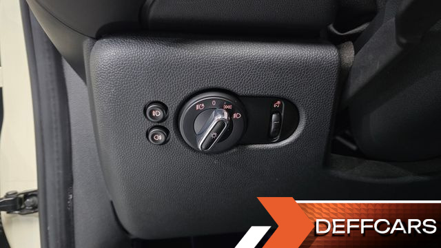 Mini COOPER 5Door Standard 3rd купить на сайте DeffCars