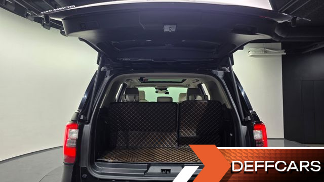 Ford EXPEDITION Platinum 4WD 7Seater купить на сайте DeffCars