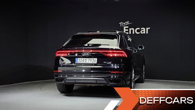 Audi Q8 55 TFSI Quattro Premium купить на сайте DeffCars