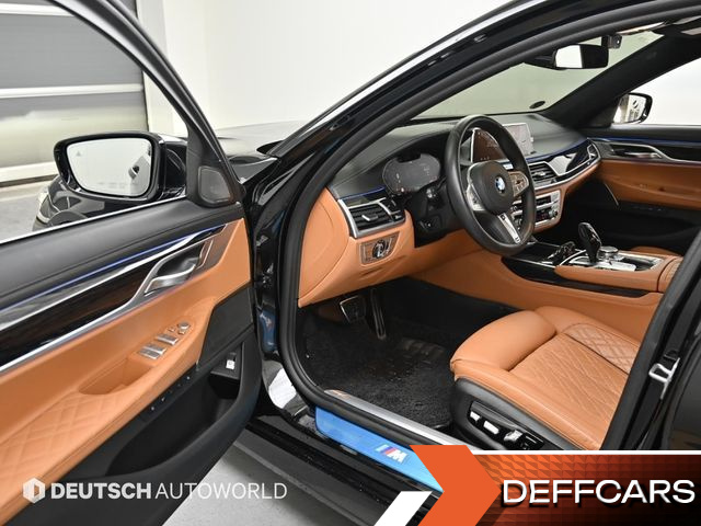 BMW 7-SERIES 740Li xDrive M Sport Package купить на сайте DeffCars
