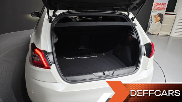 Peugeot 308 1.5 BlueHDi GT Line купить на сайте DeffCars