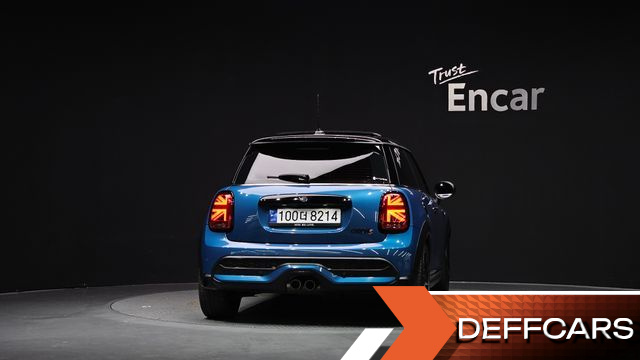 Mini COOPER Classic Third Generation купить на сайте DeffCars
