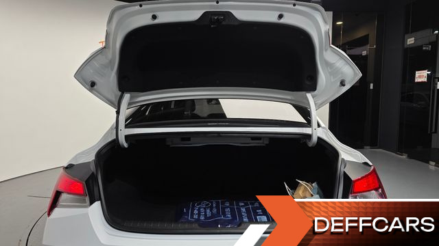 Hyundai AVANTE Modern купить на сайте DeffCars