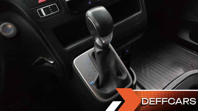 Hyundai STARIA L3.5 Cargo 5-Seater Modern купить на сайте DeffCars
