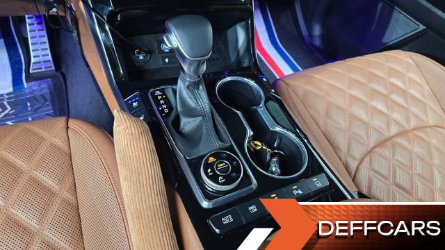 Kia MOHAVE Diesel 3.0 4WD 6-Seater Masters купить на сайте DeffCars
