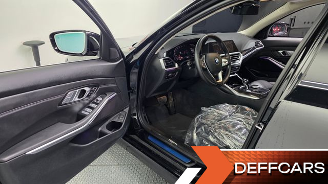 BMW 3-SERIES 320i Luxury купить на сайте DeffCars