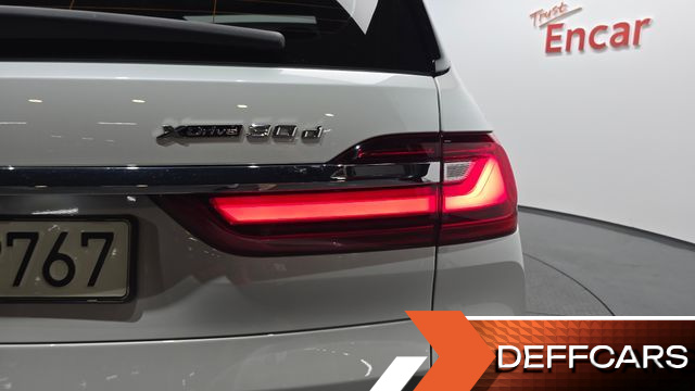 BMW X7 xDrive 40d Design Pure Excellence 6-Seater купить на сайте DeffCars