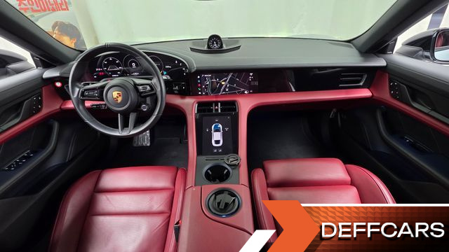 Porsche TAYCAN Base купить на сайте DeffCars