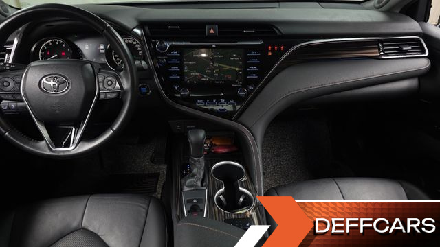 Toyota CAMRY 2.5 купить на сайте DeffCars