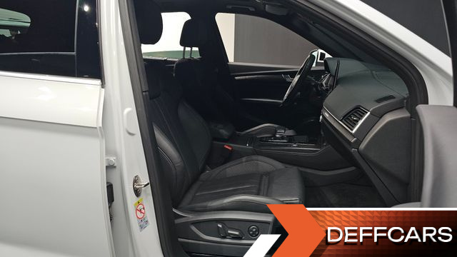 Audi Q5 45 TFSI Quattro Premium купить на сайте DeffCars