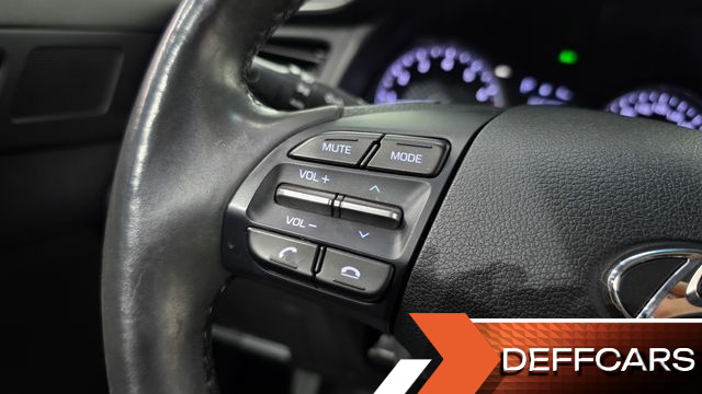 Hyundai AVANTE 1.6 Smart купить на сайте DeffCars